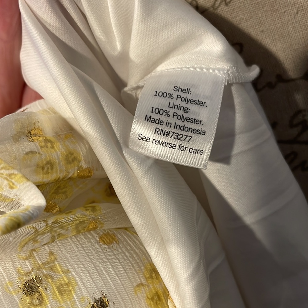 Lauren Conrad blouse - Picture 6 of 6